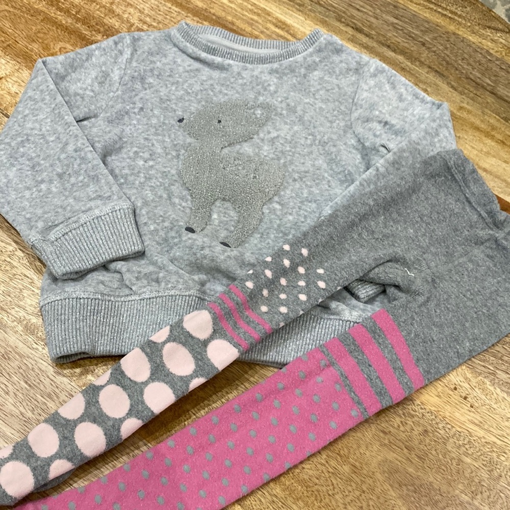 Super soft top and tights pairing